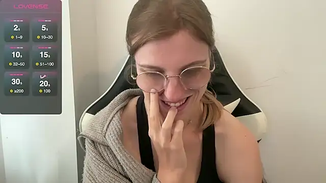 BustyKellyXXX online show from 10-16-25, 09:17