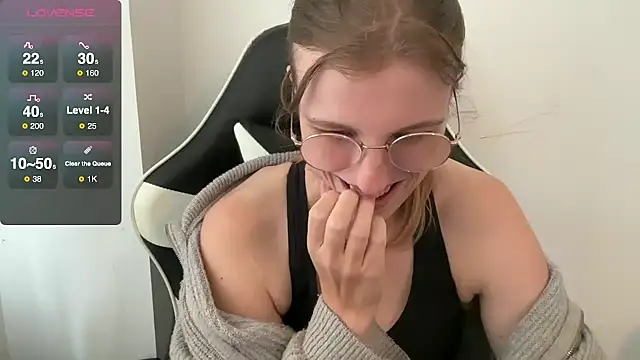 BustyKellyXXX online show from 10-15-25, 01:19