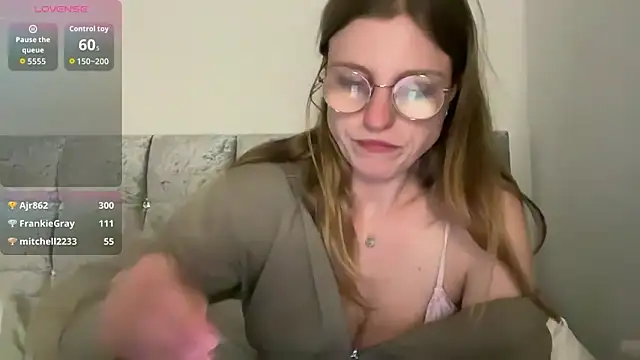 BustyKellyXXX online show from 03-27-26, 07:37