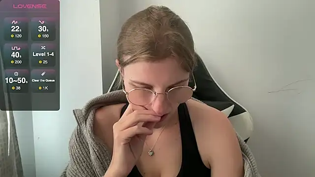 BustyKellyXXX online show from 10-06-25, 08:59