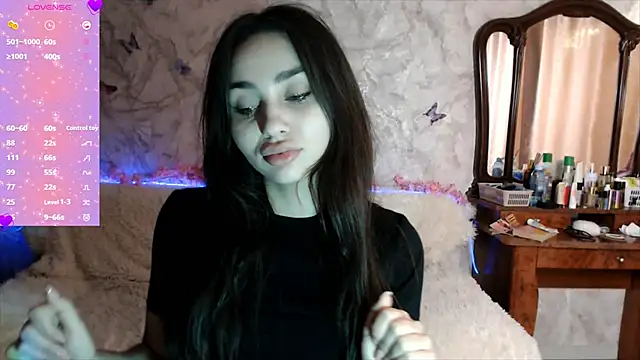 Snapshot of ChocolateKity chatting on 09-13-25, 03:28 ChocolateKity online show from 09-13-25, 03:28