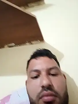 Frank0021 online show from 10-21-25, 02:22