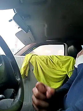 Frank0021 online show from 11-04-25, 05:39