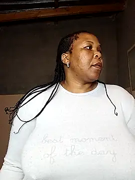 Moretl online show from 10-30-25, 10:28