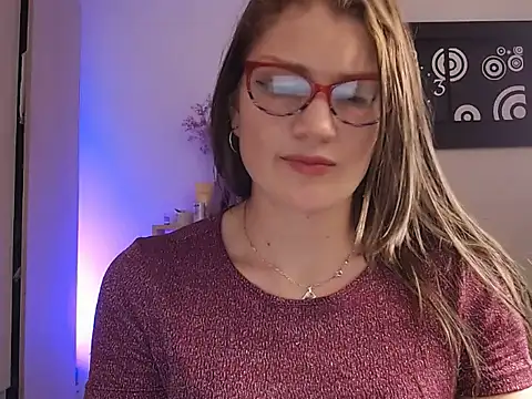 Camila-ventura online show from 11-30-25, 06:09