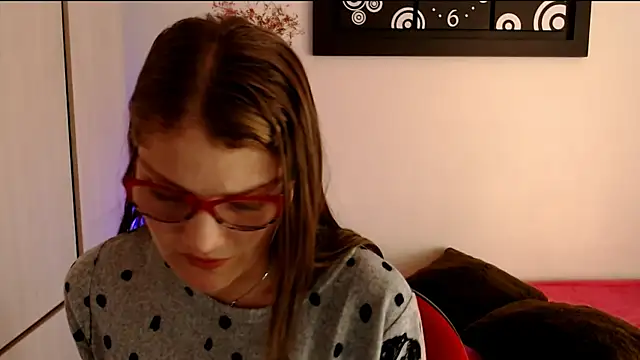 Camila-ventura online show from 01-06-26, 07:51