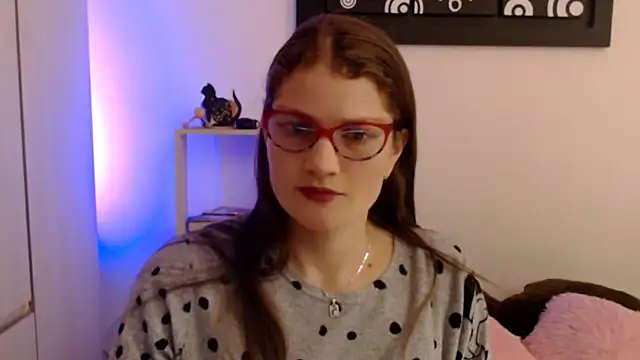 Snapshot of Camila-ventura chatting on 06-10-26, 01:01 Camila-ventura online show from 06-10-26, 01:01