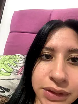 lucy grey25 online show from 10-05-25, 07:15