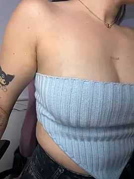 lucy grey25 online show from 02-22-26, 05:25