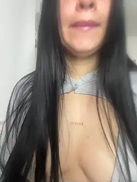 lucy grey25 online show from 02-06-26, 01:51