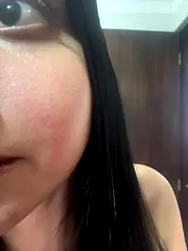 lucy grey25 online show from 12-23-25, 12:43