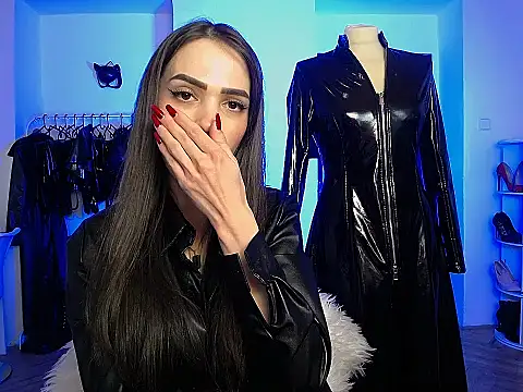 AlienaMoore online show from 02-21-26, 11:51