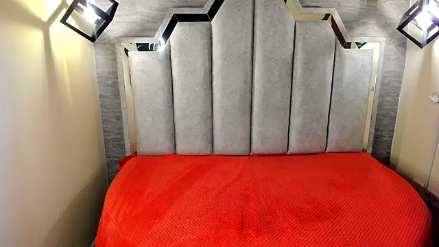 Zafiro claire online show from 02-26-26, 06:41