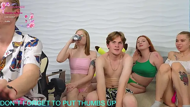 Tea white online show from 10-13-25, 03:24