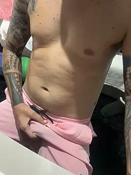 Snapshot of AnimistEquity chatting on 10-29-25, 12:59 AnimistEquity online show from 10-29-25, 12:59