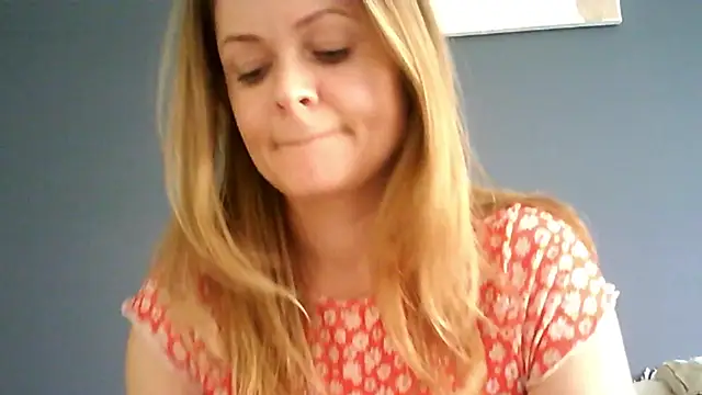 Ginger-bb online show from 04-17-26, 08:39