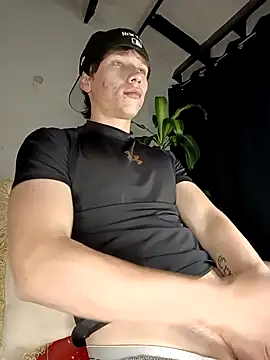 Logan sixxer online show from 12-21-25, 03:08