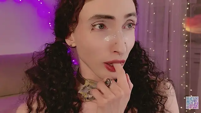 Queen of tease online show from 05-05-26, 12:24