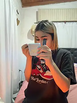 Babylovetiernax online show from 06-25-26, 08:58