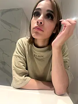 Babylovetiernax online show from 12-17-25, 02:38