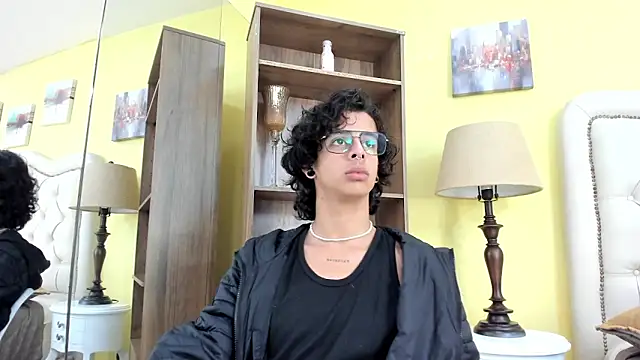 Snapshot of Ibratxandy chatting on 12-02-25, 07:15 Ibratxandy online show from 12-02-25, 07:15