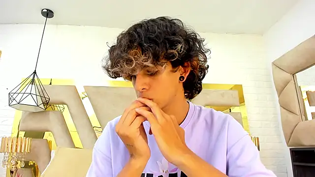 Snapshot of Ibratxandy chatting on 09-29-25, 08:03 Ibratxandy online show from 09-29-25, 08:03