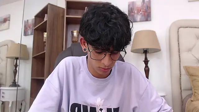 Ibratxandy online show from 03-21-26, 07:51