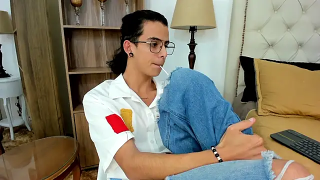 Snapshot of Ibratxandy chatting on 01-10-26, 07:09 Ibratxandy online show from 01-10-26, 07:09