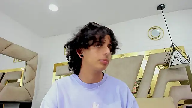 Snapshot of Ibratxandy chatting on 11-19-25, 08:31 Ibratxandy online show from 11-19-25, 08:31