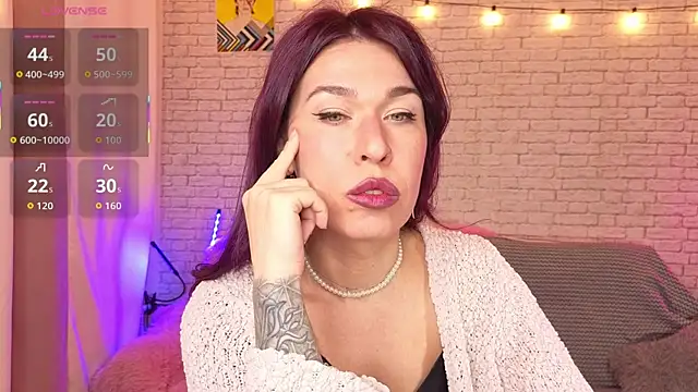 ReginaFoXXXy online show from 12-19-25, 12:07