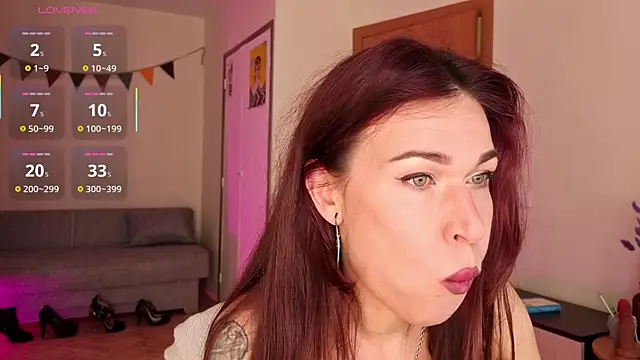 ReginaFoXXXy online show from 04-13-26, 11:03