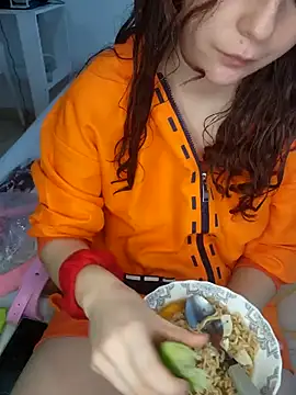 Sharon Black online show from 09-16-25, 12:39