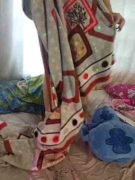 Sharon Black online show from 11-26-25, 01:11