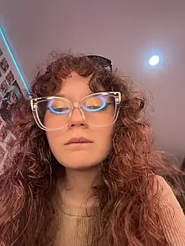 Snapshot of Sharon_Black chatting on 07-15-26, 01:45 Sharon Black online show from 07-15-26, 01:45