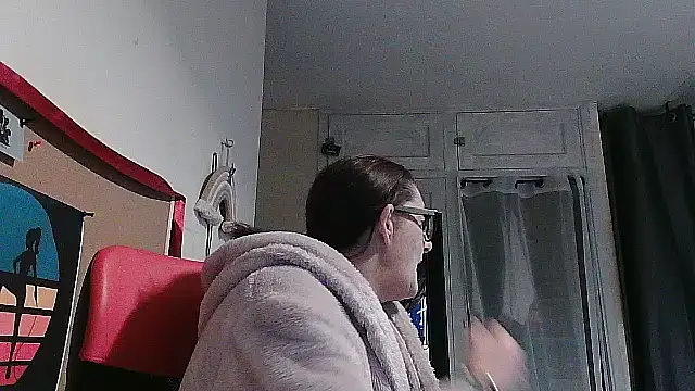 Mistress-Ivy51 online show from 11-26-25, 07:08