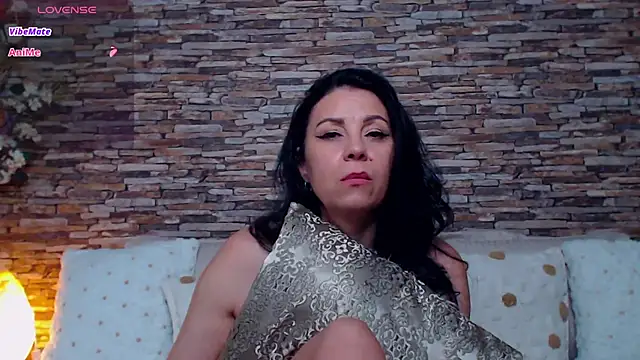 Snapshot of sexymilfnady chatting on 07-17-26, 04:10 sexymilfnady online show from 07-17-26, 04:10