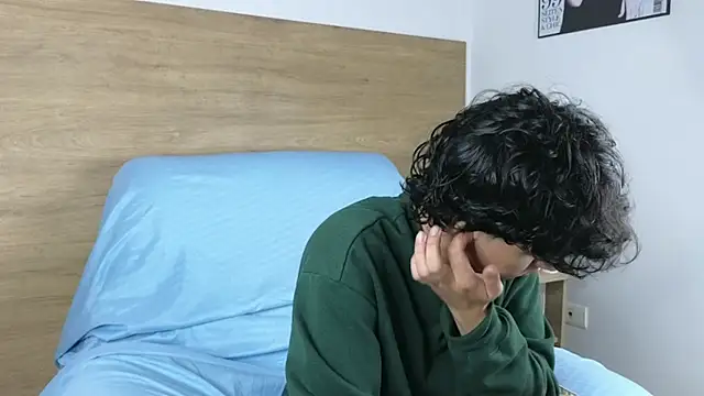 Stiven Benet  online show from 11-07-25, 01:26