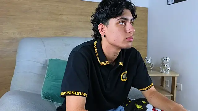 Stiven Benet  online show from 10-29-25, 12:15