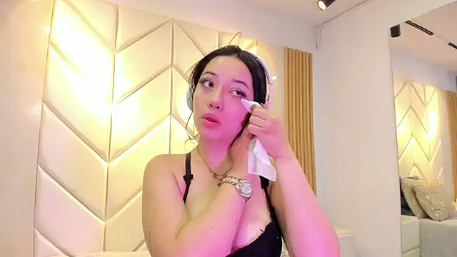 BarbieMonet online show from 10-24-25, 11:53