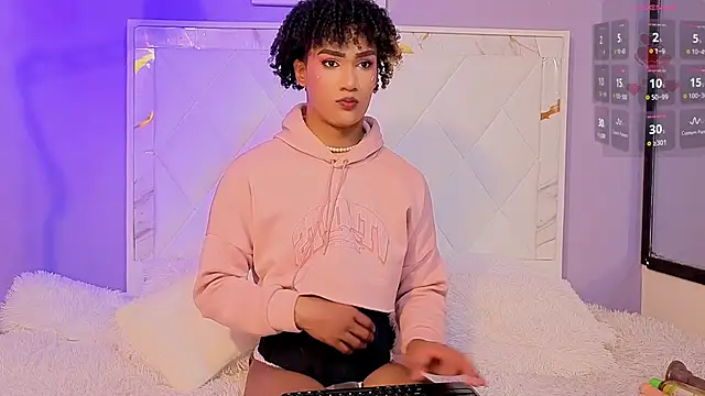 Snapshot of Hanzking01 chatting on 03-10-26, 04:38 Hanzking01 online show from 03-10-26, 04:38