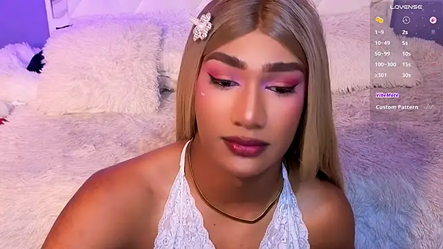 Snapshot of Hanzking01 chatting on 04-09-26, 06:19 Hanzking01 online show from 04-09-26, 06:19