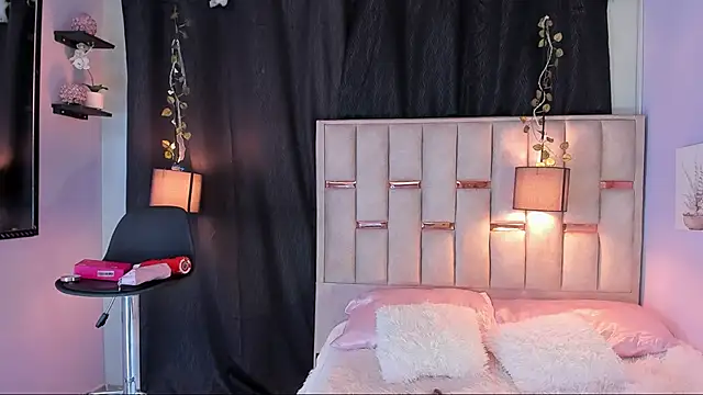 Hanzking01 online show from 11-11-25, 03:23