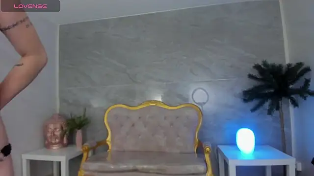 venuss09 s online show from 11-09-25, 01:42