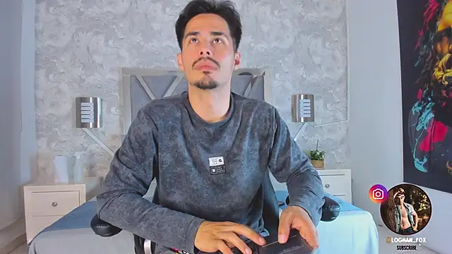 Snapshot of loghan_fox chatting on 09-26-25, 03:13 loghan fox online show from 09-26-25, 03:13