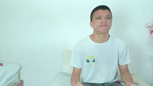 aly n sebas online show from 04-24-26, 01:51
