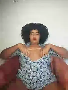 Snapshot of Maaaar_ chatting on 10-21-25, 02:16 Maaaar online show from 10-21-25, 02:16