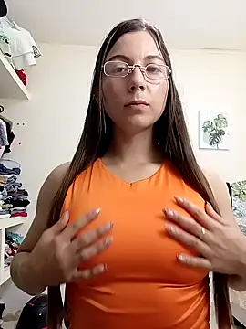 Snapshot of Arianna_Moss chatting on 02-13-26, 07:36 Arianna Moss online show from 02-13-26, 07:36