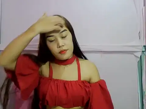 Snapshot of YourWildestDoll chatting on 05-20-26, 07:33 YourWildestDoll online show from 05-20-26, 07:33