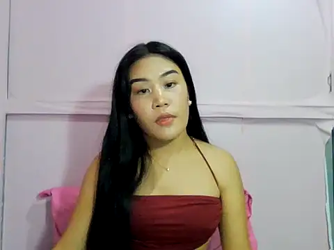Snapshot of YourWildestDoll chatting on 05-10-26, 07:05 YourWildestDoll online show from 05-10-26, 07:05