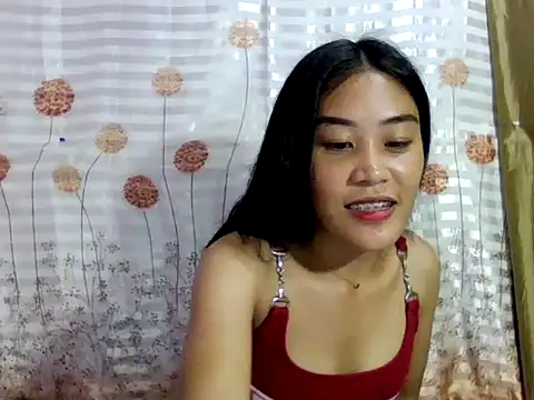 YourWildestDoll online show from 10-22-25, 02:49